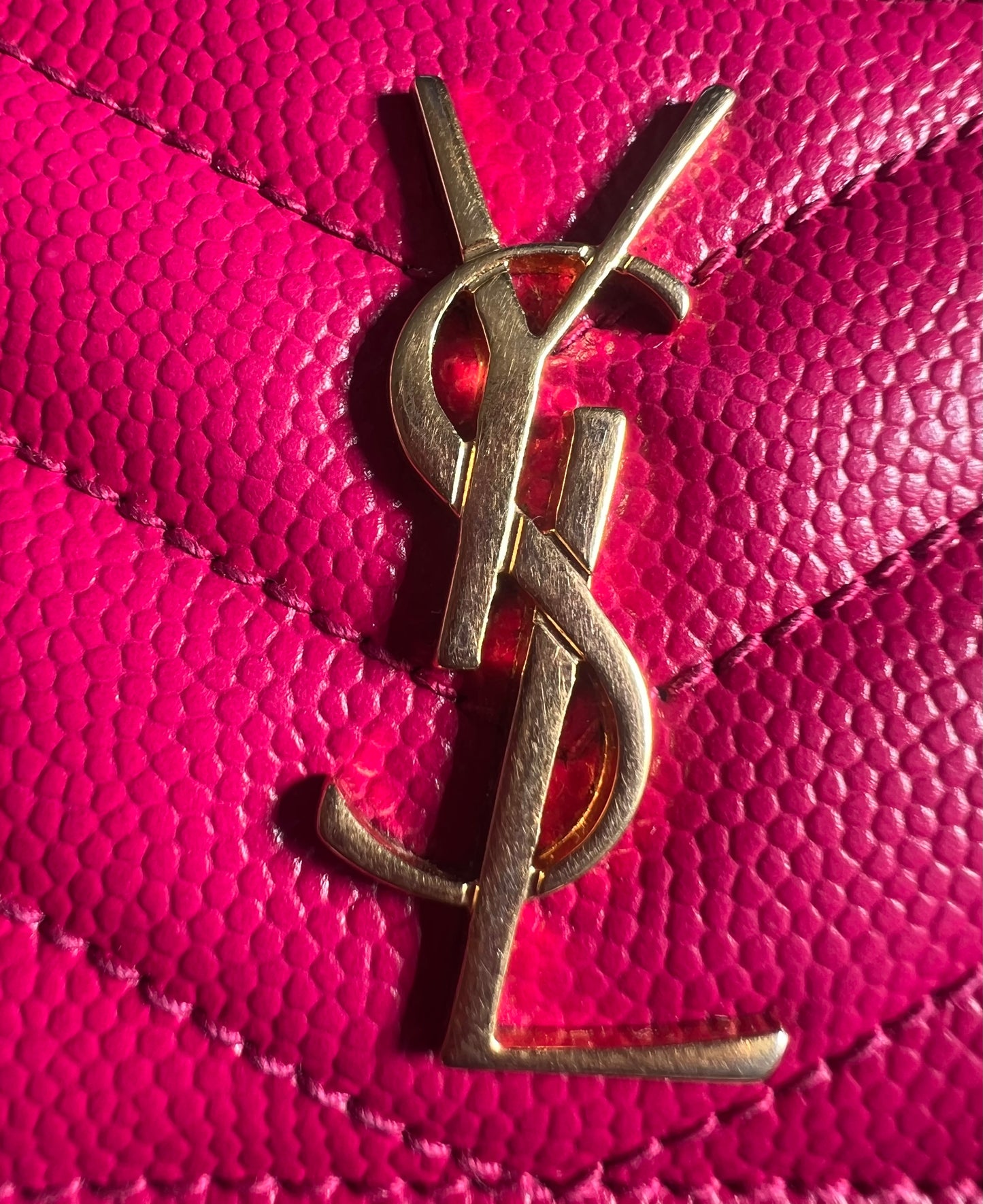 Pre-loved Saint Laurent YSL Pink leather cardholder
