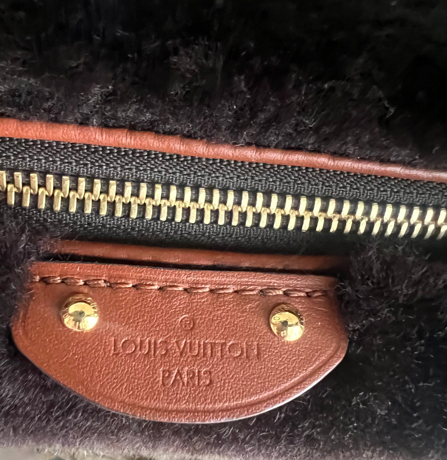 Pre-loved Hills Pochette Ski 2024