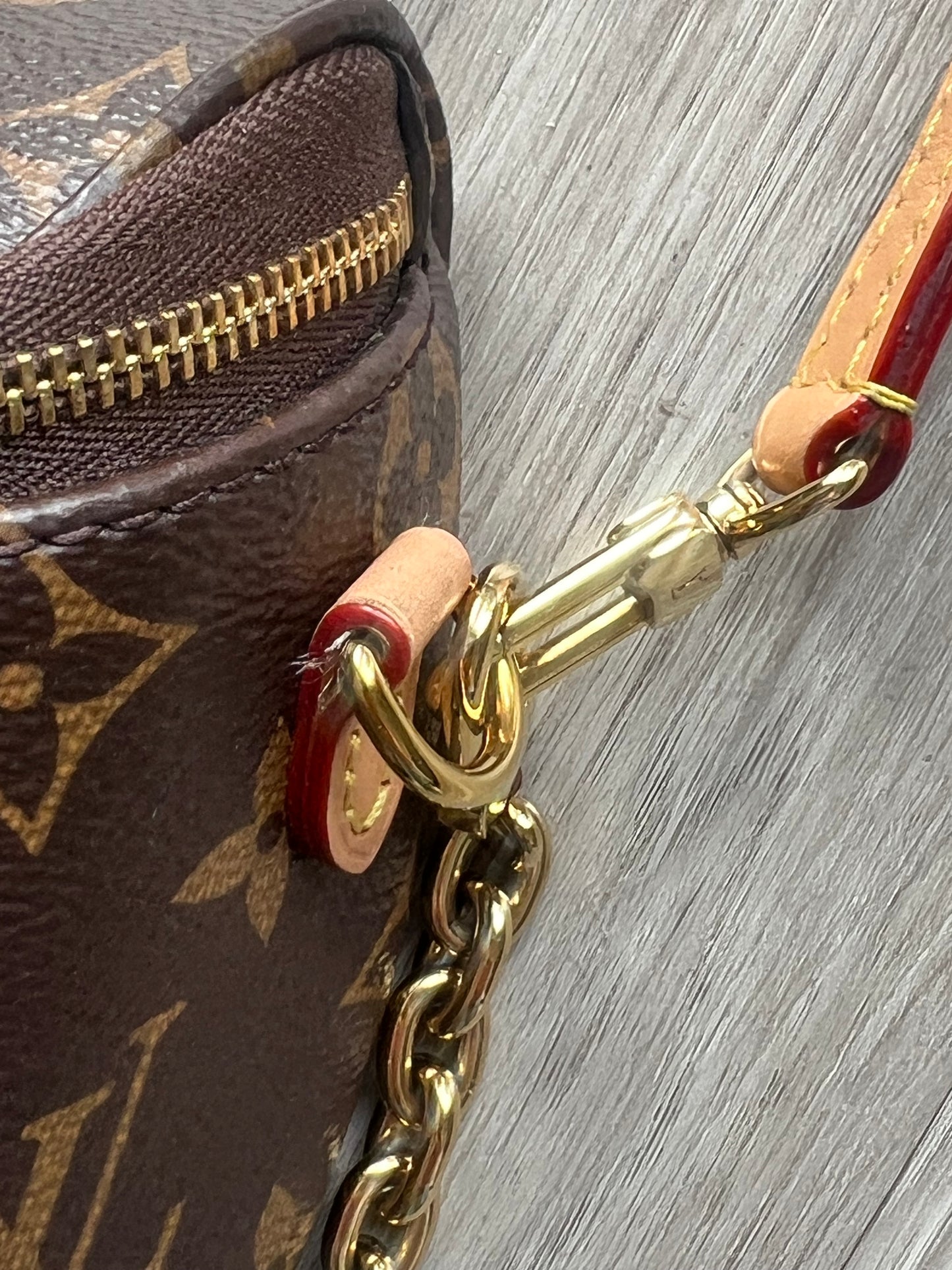 Pre-loved Louis Vuitton Mini Bumbag