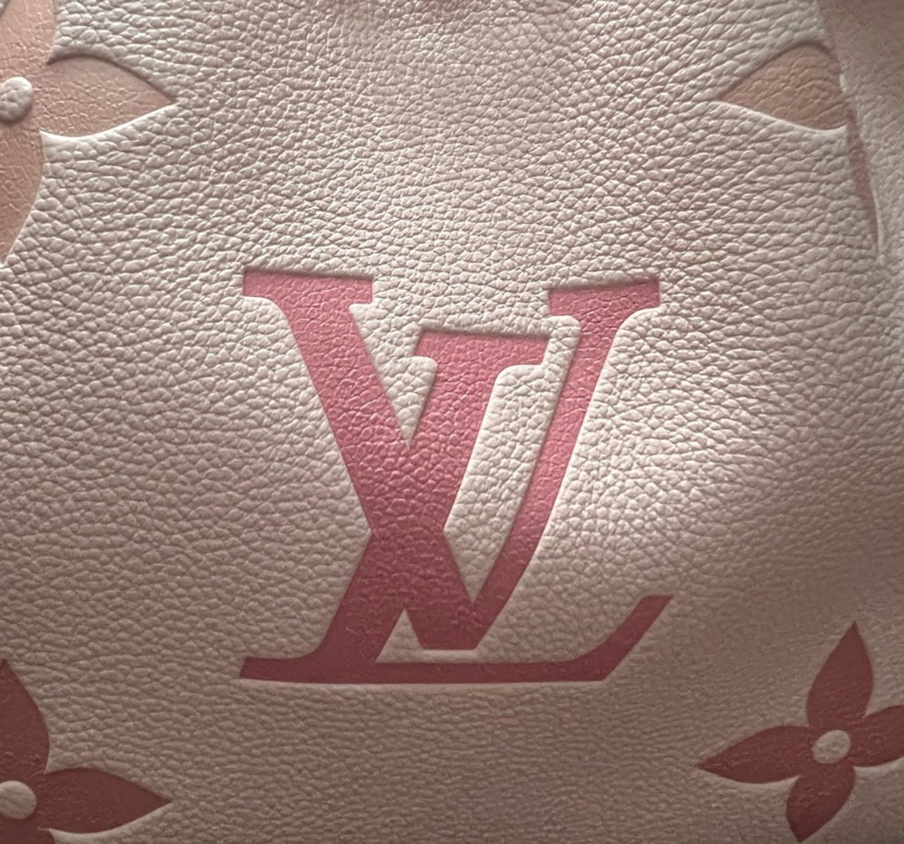 Pre-Loved Louis Vuitton Summer Bundle Pink leather bag