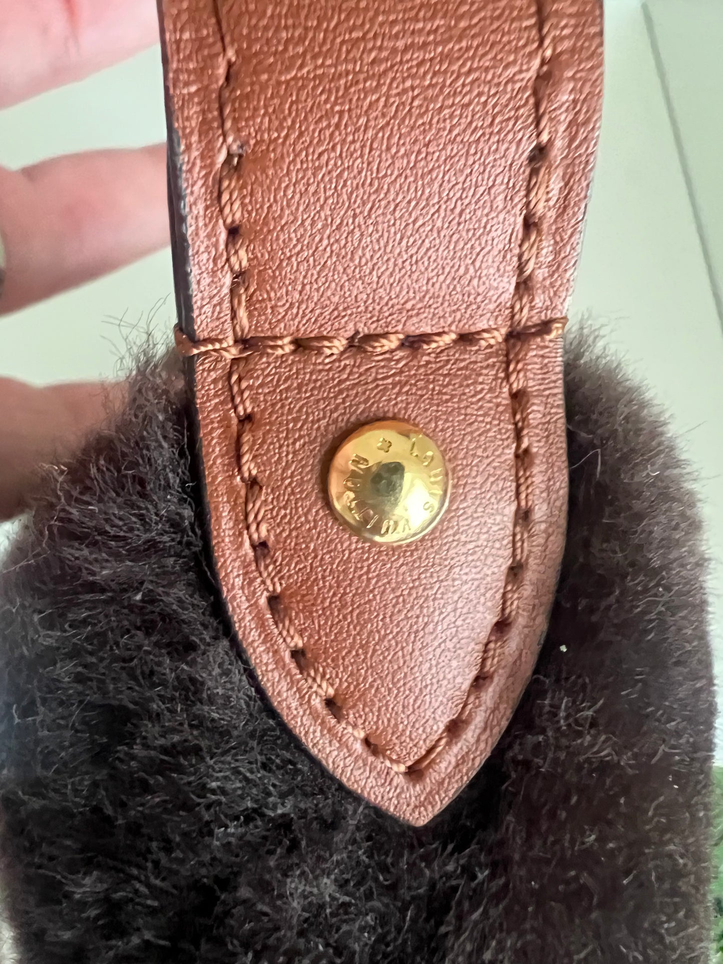 Pre-loved Hills Pochette Ski 2024